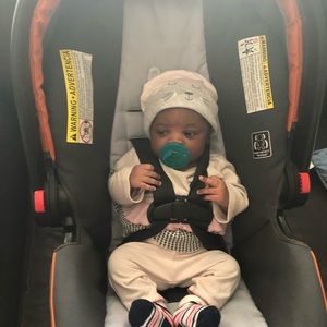 Meet your Posher, Djeneba